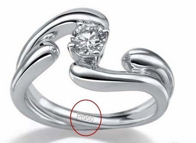 如何區(qū)別K金和鉑金?學學吧_珠寶學院_珠寶社區(qū)-國際珠寶網(wǎng)-全球最大的珠寶門戶網(wǎng)站。提供及時的行業(yè)動態(tài)、黃金價格和珠寶加盟等資訊。