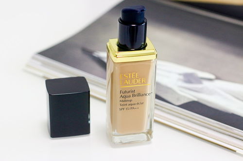 2016.10.18 雅詩蘭黛沁水粉底液輕松妝出潤貼水亮光澤肌