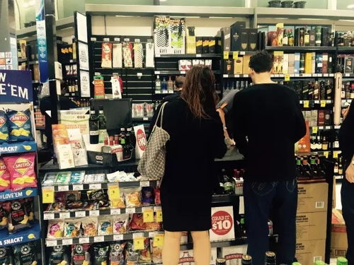 澳洲10家葡萄酒零售店 產(chǎn)品結(jié)構(gòu)因客戶而定,10澳幣以下酒不突出陳列