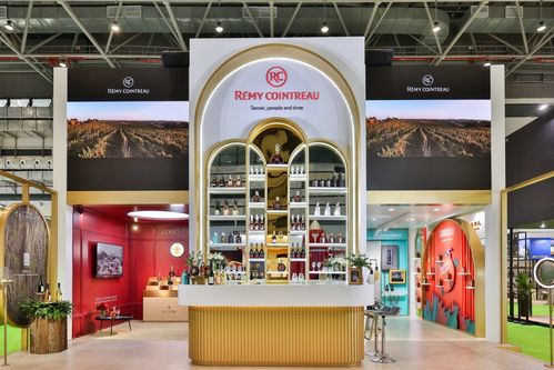 國際 國內(nèi)食品亮相消博會 創(chuàng)意新品即將首發(fā)