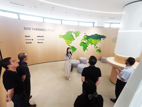 成都美景集團到訪喜德瑞嘉興工廠,深化合作共贏發展